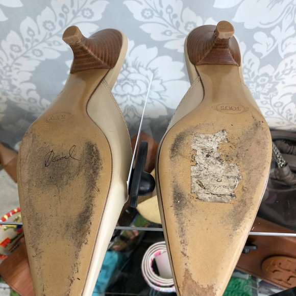 TOD'S Beige Leather Pointed Toe Mule Kitten Heels - Picture 5 of 5